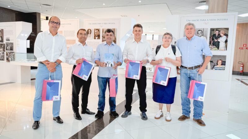 Prefeito Sérgio Colin e Edilson Tavares cumprem agenda no Hospital de Amor, em Barretos, ao lado do Deputado Federal Eduardo da Fonte