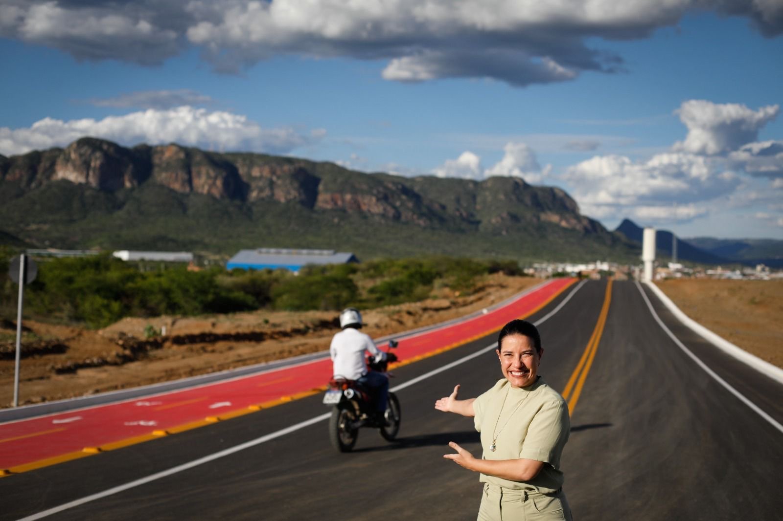 COLUNA – BLOG DO SÉRGIO XAVIER – Terça Feira (20/01) A revolução das estradas pela mão de Raquel Lyra