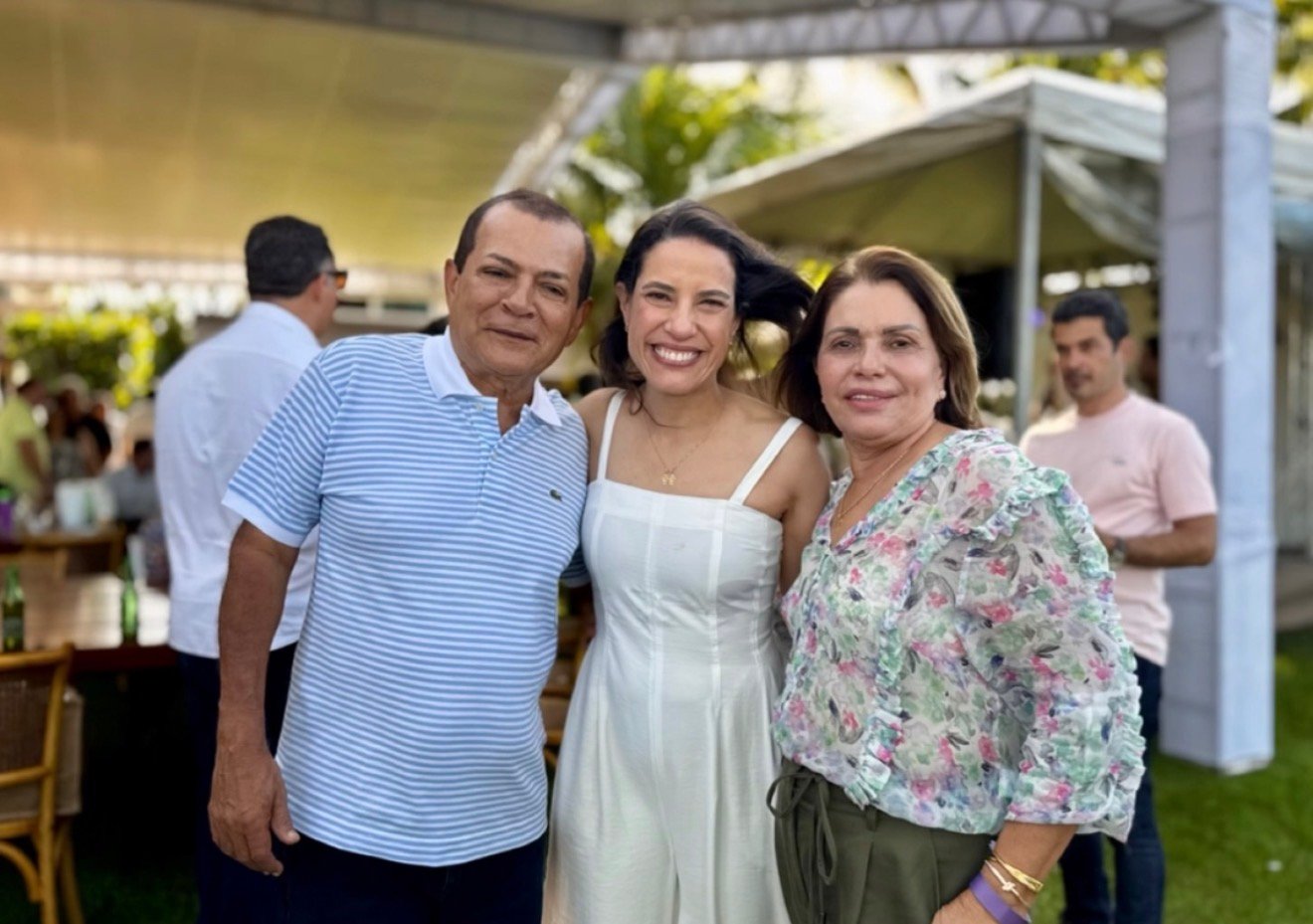 Prefeito Miruca participa de confraternização promovida pelo deputado France Hacker no Litoral Sul de Pernambuco