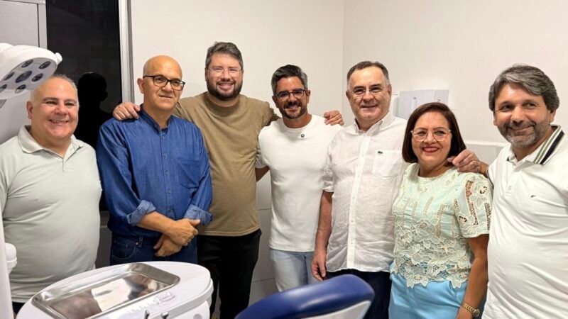 Prefeito Zeca Cavalcanti entrega sala de urgência odontológica e amplia cuidado com a população de Arcoverde