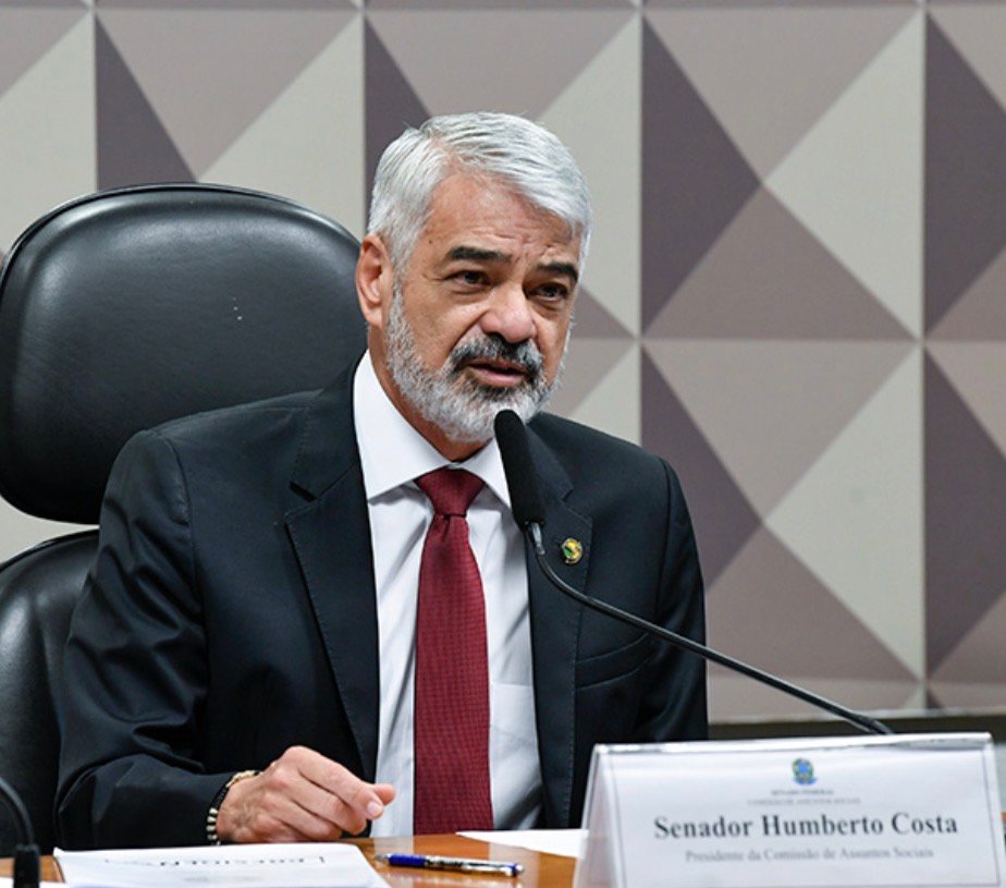 Senador Humberto Costa: atuação, investimentos e impacto em Pernambuco