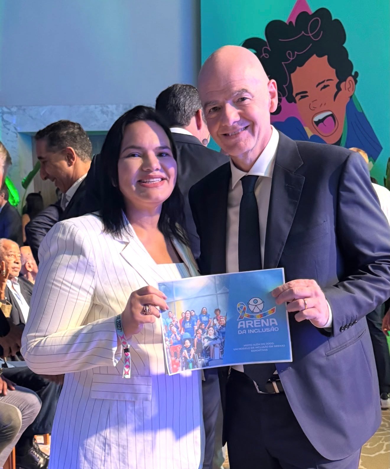 Michelle Collins leva a ideia da Arena da Inclusão para o mundo inteiro através da FIFA