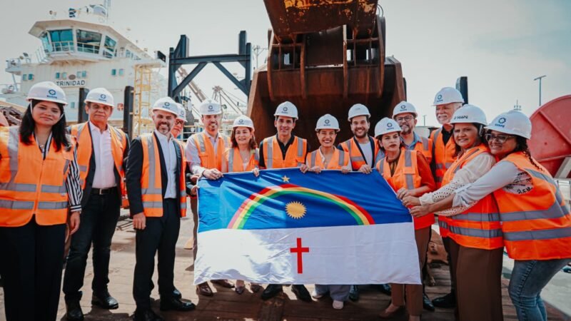 Governadora Raquel Lyra e ministro Silvio Costa Filho entregam dragagem do canal interno do Porto de Suape, que autoriza receber navios maiores