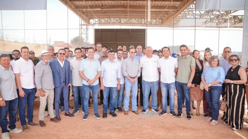 Lula e Eduardo da Fonte visitam obras do Hospital de Amor em Garanhuns e defendem interiorização da saúde