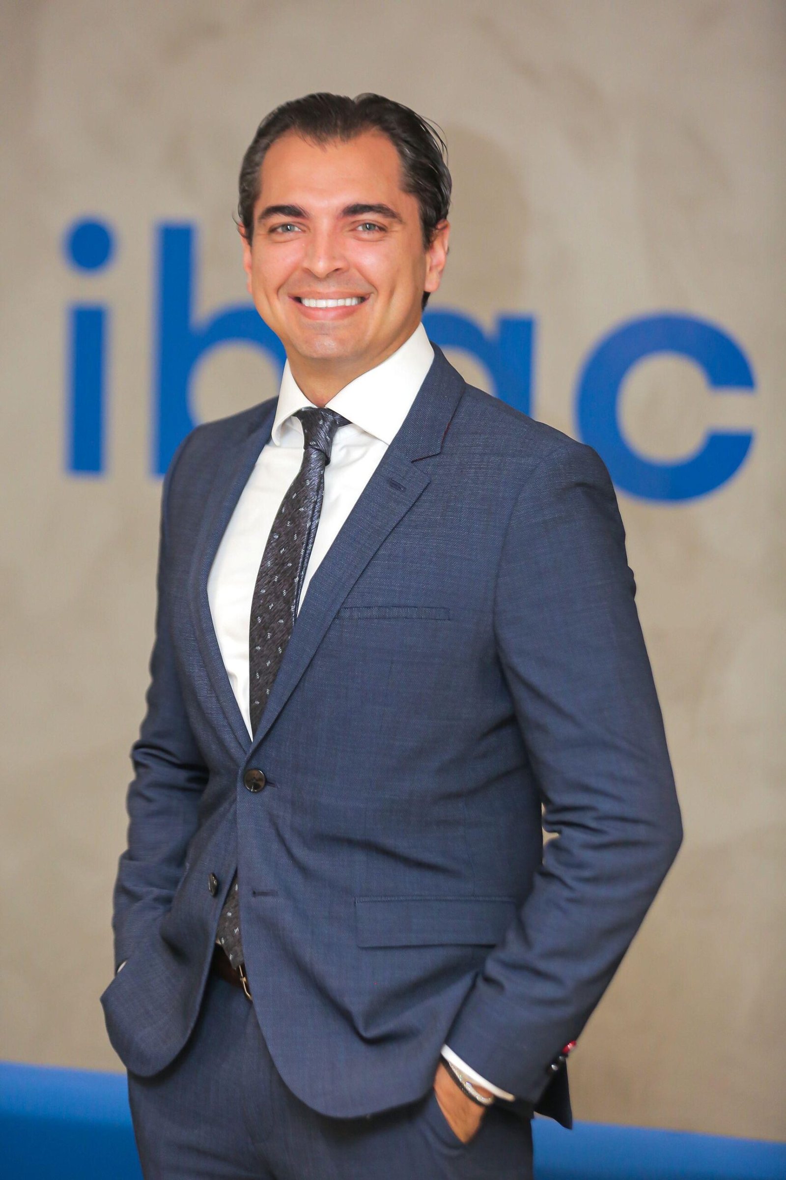 Fernando Santos Jr. intensifica formação em Governança e Gestão de Crise em centros de excelência do país