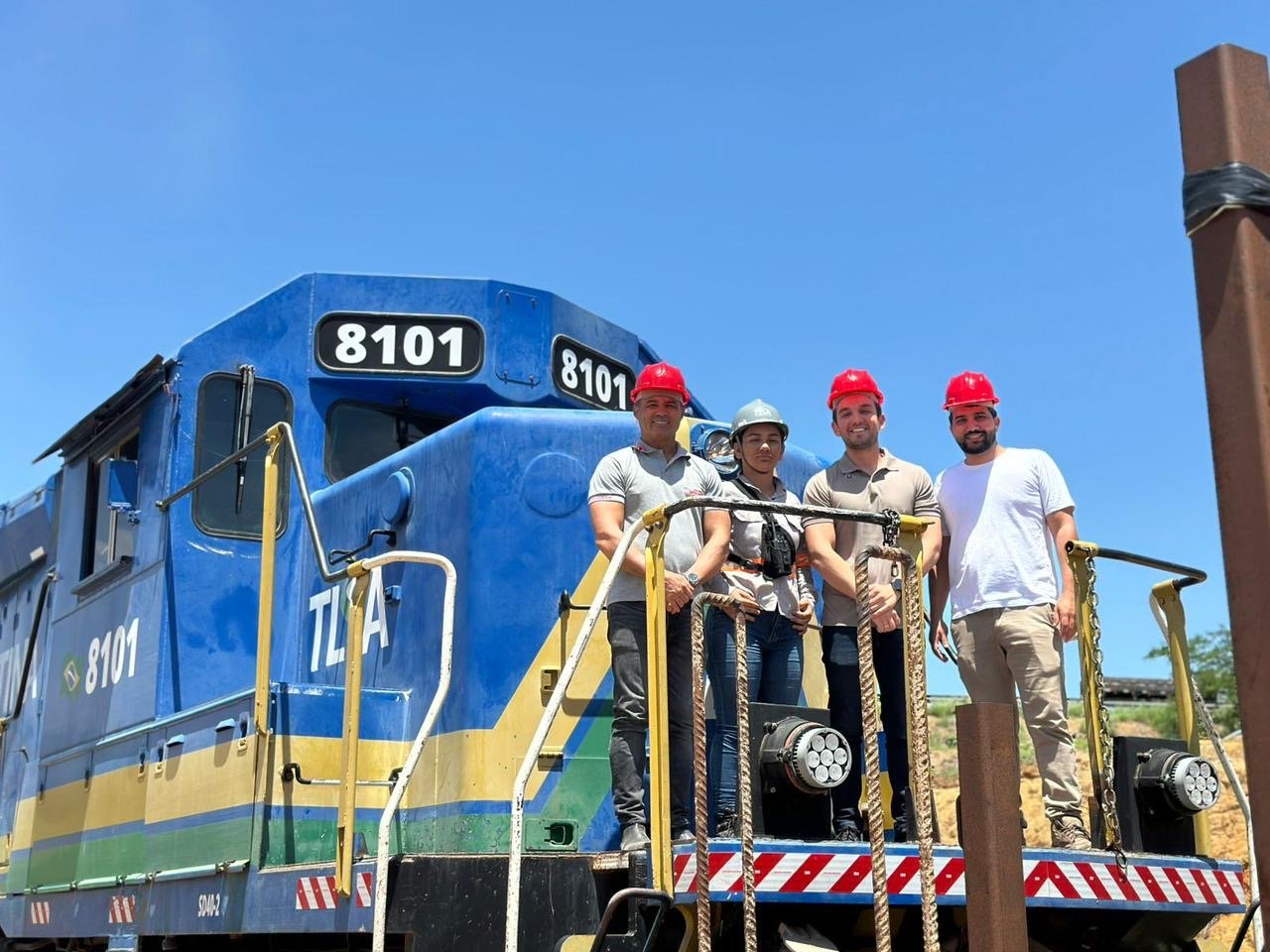 Marco Histórico: Victor Coelho celebra primeira operação de transporte de calcário pela Transnordestina em Ouricuri