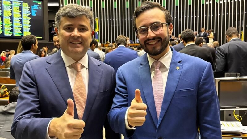 Eduardo da Fonte e Lula da Fonte votam a favor da MP que institui o Programa Gás do Povo