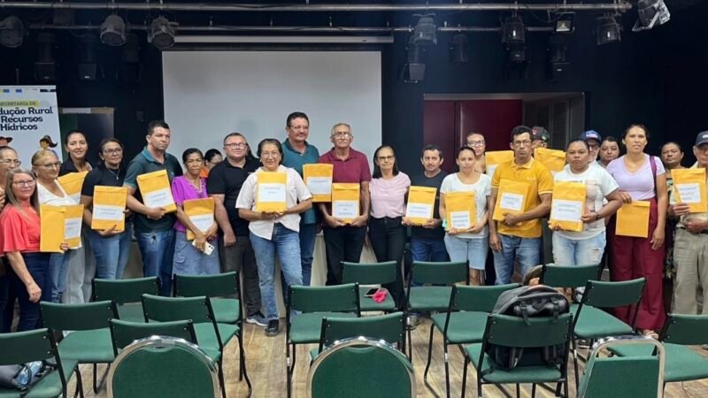 Ouricuri entrega boletos do Garantia-Safra 2025/2026 e lidera número de adesões no país