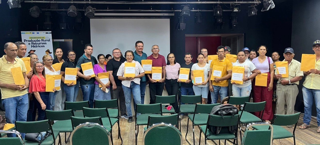 Ouricuri entrega boletos do Garantia-Safra 2025/2026 e lidera número de adesões no país