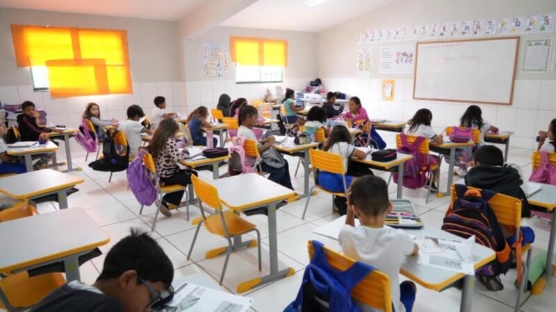 Com escolas prontas e kits escolares, Araripina inicia ano letivo nesta sexta (06)