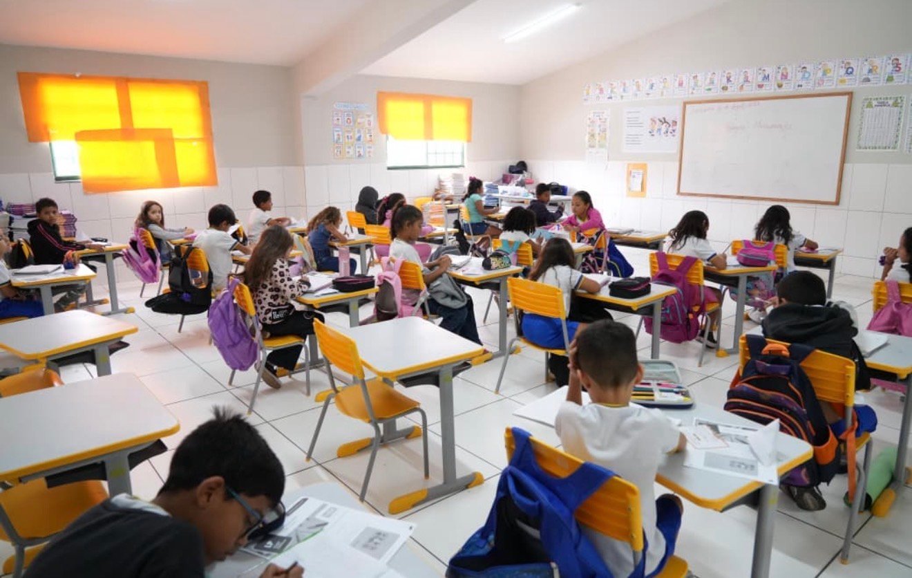 Com escolas prontas e kits escolares, Araripina inicia ano letivo nesta sexta (06)