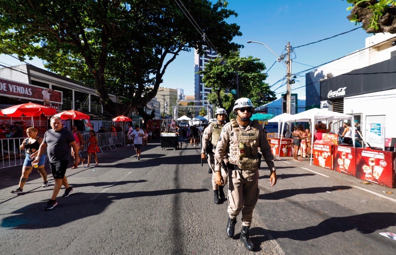 Portais de abordagem da PM reforçam segurança e já funcionam como acesso ao Furdunço em Salvador