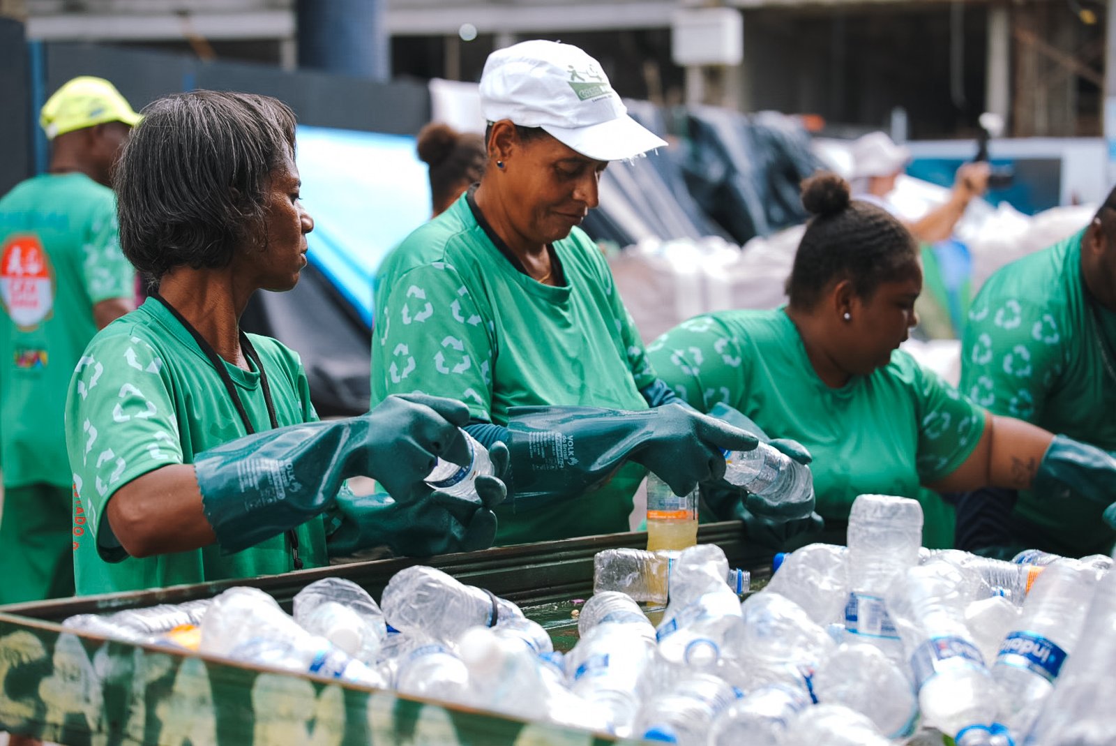 Projeto Meu Corre Decente valoriza trabalho de catadores no Carnaval da Bahia