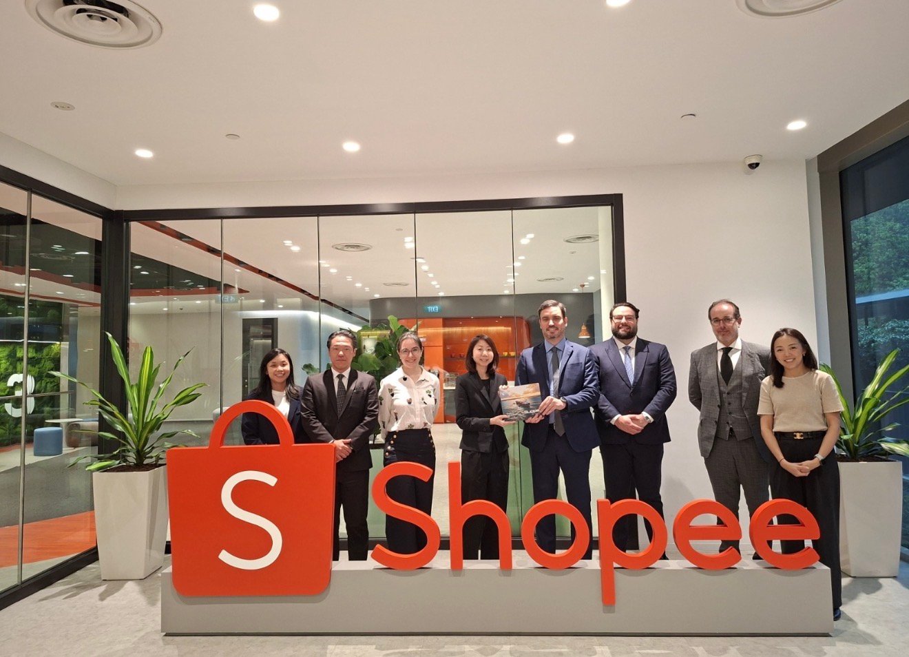 Suape realiza missão no Sudeste Asiático para ampliar investimentos e atrair novas rotas marítimas