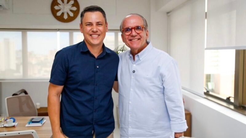 Prefeito Sérgio Colin cumpre agenda com Senador Fernando Dueire e garante articulação de recursos para Toritama