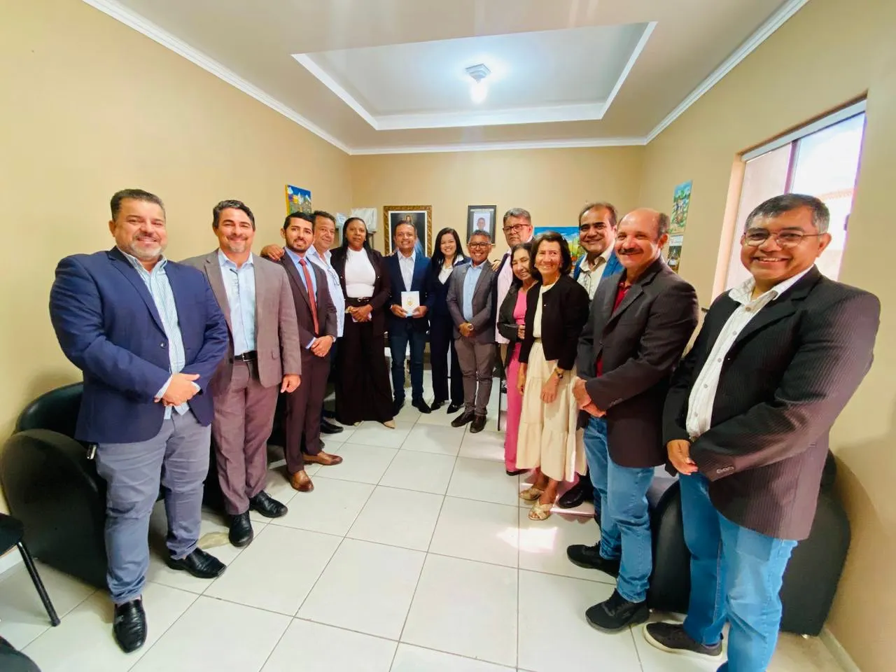 No sertão, presidente da UVP participa de sessão em Lagoa Grande e anuncia congresso estadual com presença de ministro