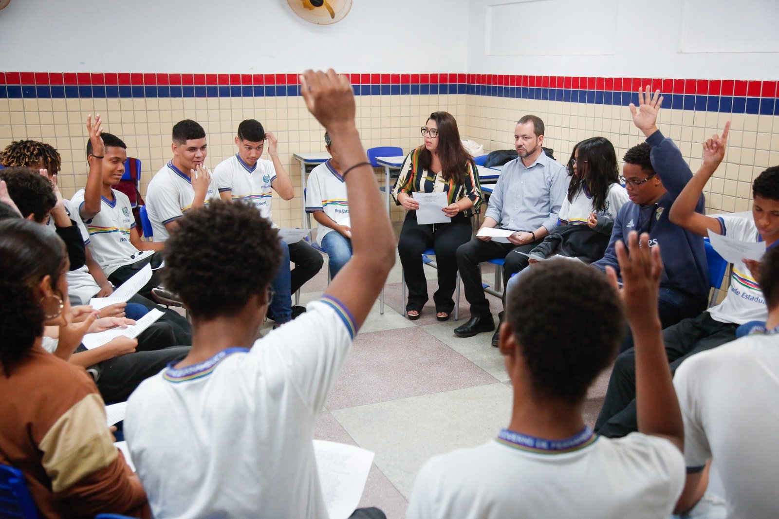 Convocação de 727 analistas de psicologia educacional garante presença de psicólogos em todas as escolas estaduais de Pernambuco