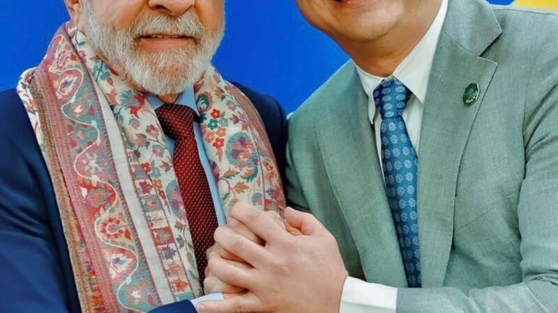 Direto da Índia: Clodoaldo Magalhães integra comitiva presidencial e articula tecnologia para a saúde brasileira.