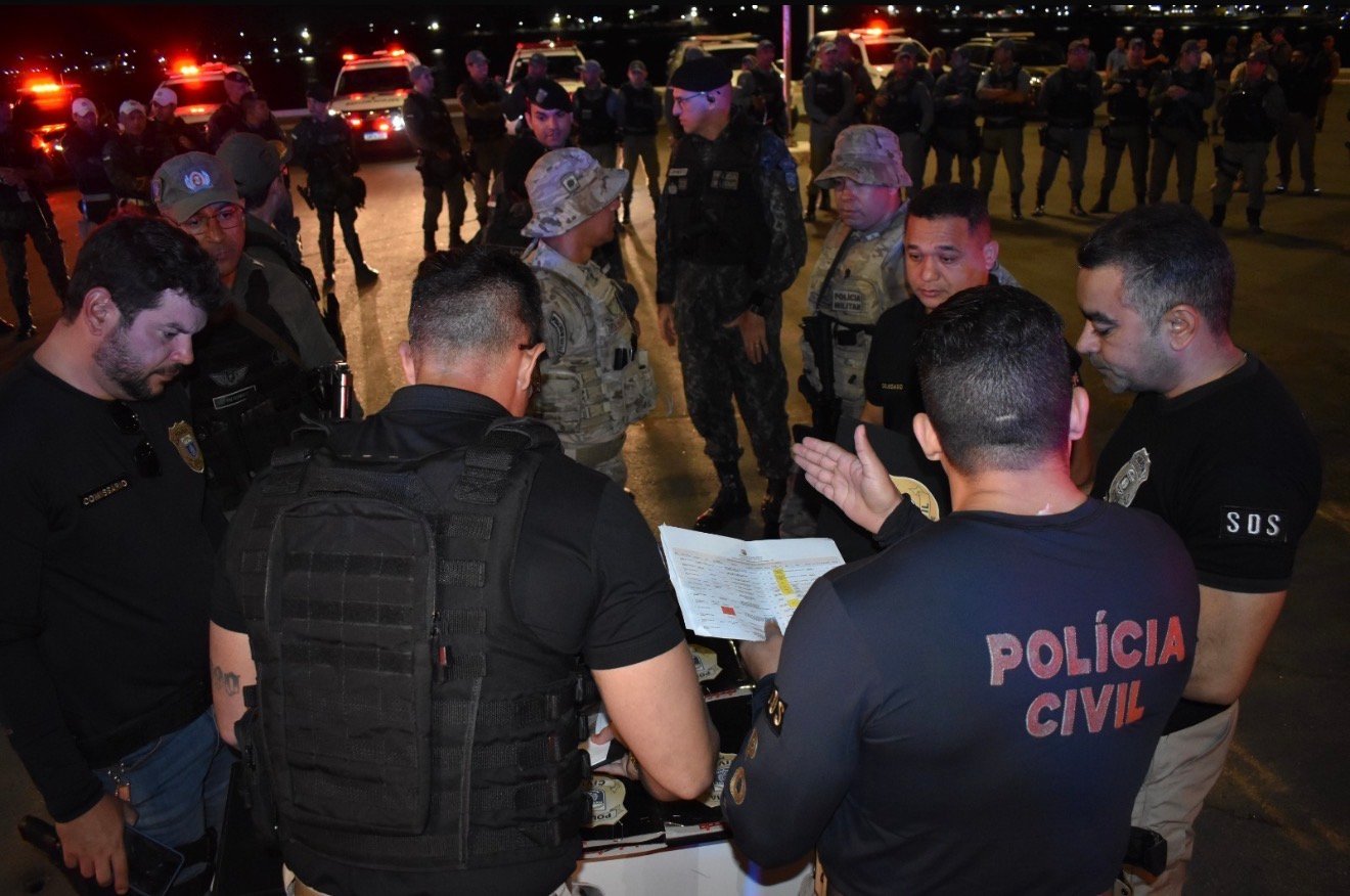 Governo de Pernambuco reforça segurança pública em Petrolina com envio de policiais militares e civis