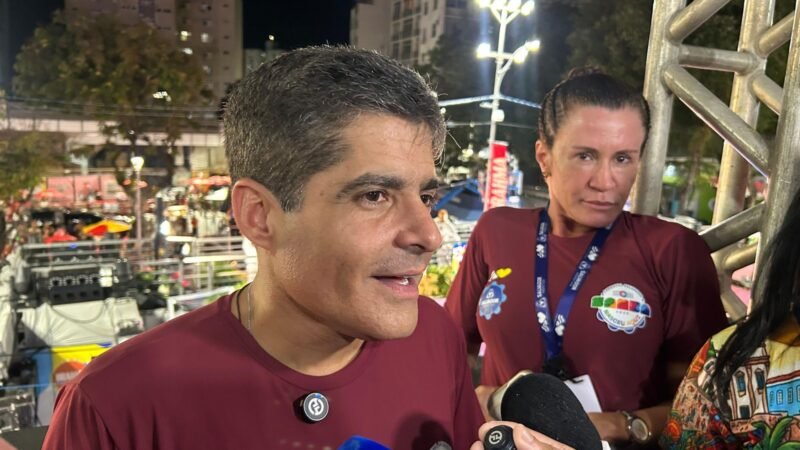 ”Estou trabalhando para conquistar uma vitória bonita e histórica, diz ACM Neto na abertura do Carnaval”