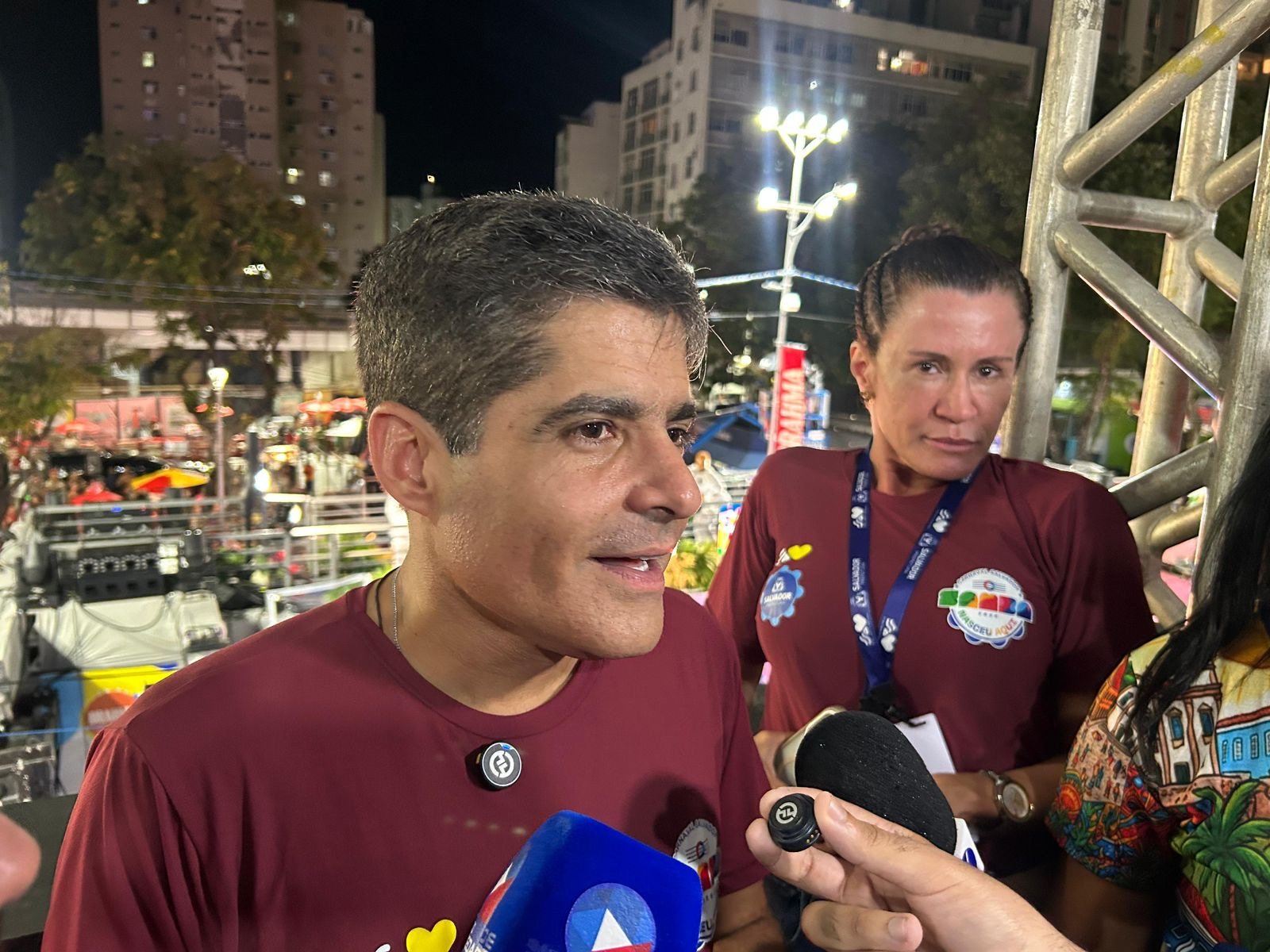 ”Estou trabalhando para conquistar uma vitória bonita e histórica, diz ACM Neto na abertura do Carnaval”