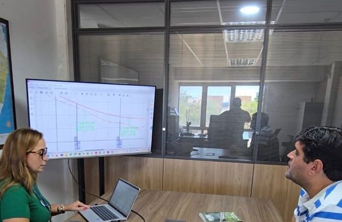 Guiga acompanha andamento de projeto para pavimentação da PE-059 entre Vicência e Buenos Aires
