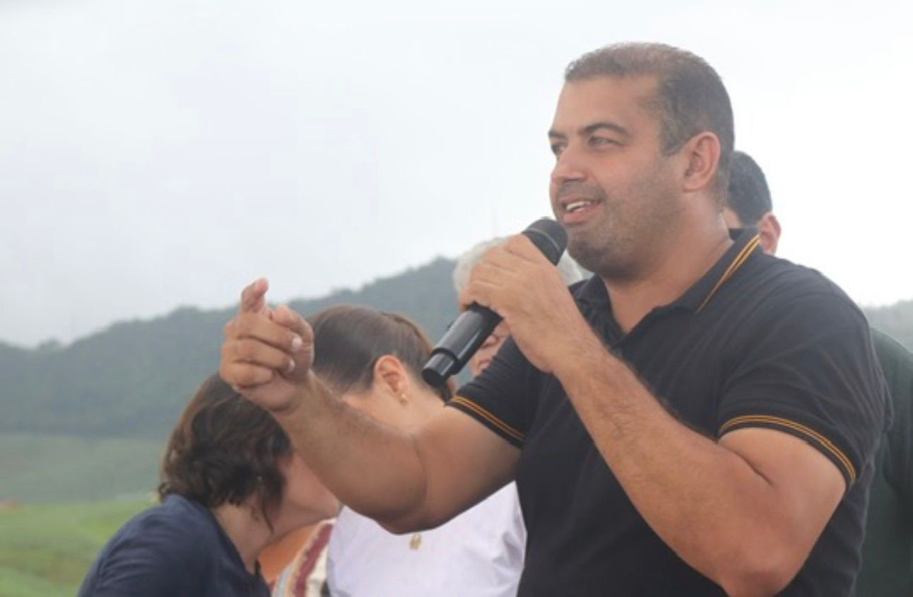 Prefeito Eder Waltter anuncia reajuste de 6% acima do piso nacional para professores de Vicência