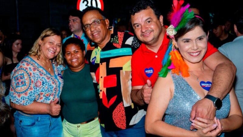 Entre irreverência e alegria, Regina da Saúde marca presença no Bloco das Virgens, em Águas Belas