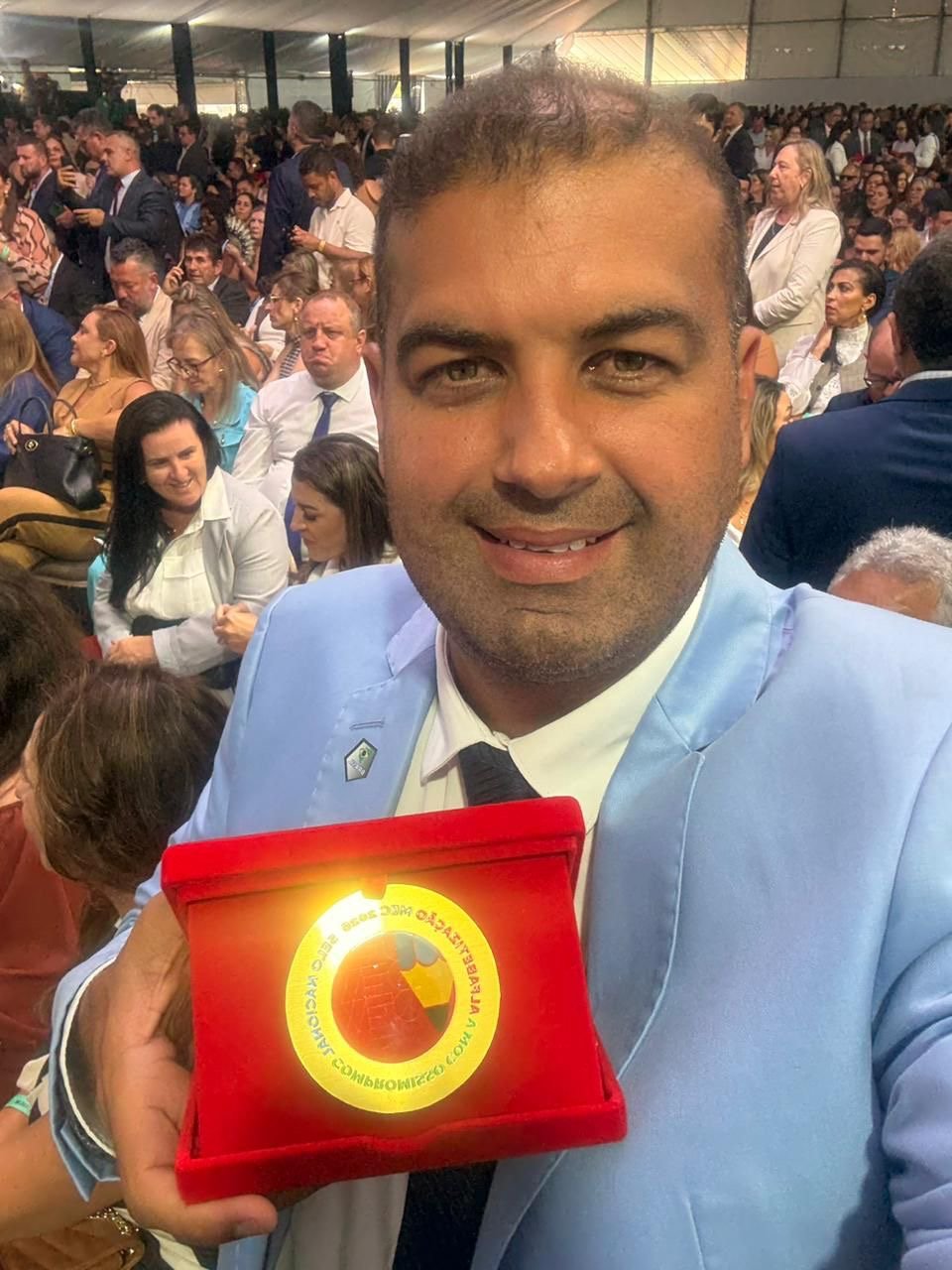 Vicência conquista Selo Ouro e Eder Waltter recebe premiação em Brasília