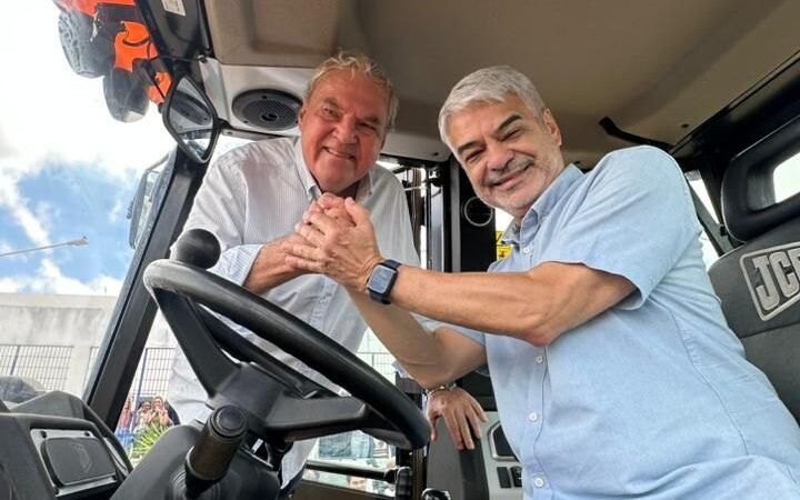 Em visita à Mata Norte, Humberto fortalece parcerias, presta contas do mandato e faz entregas à população