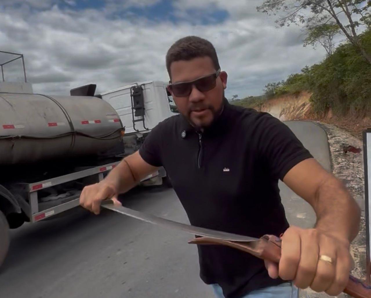 Após cobranças de Abimael, PE-123 recebe pavimentação asfáltica