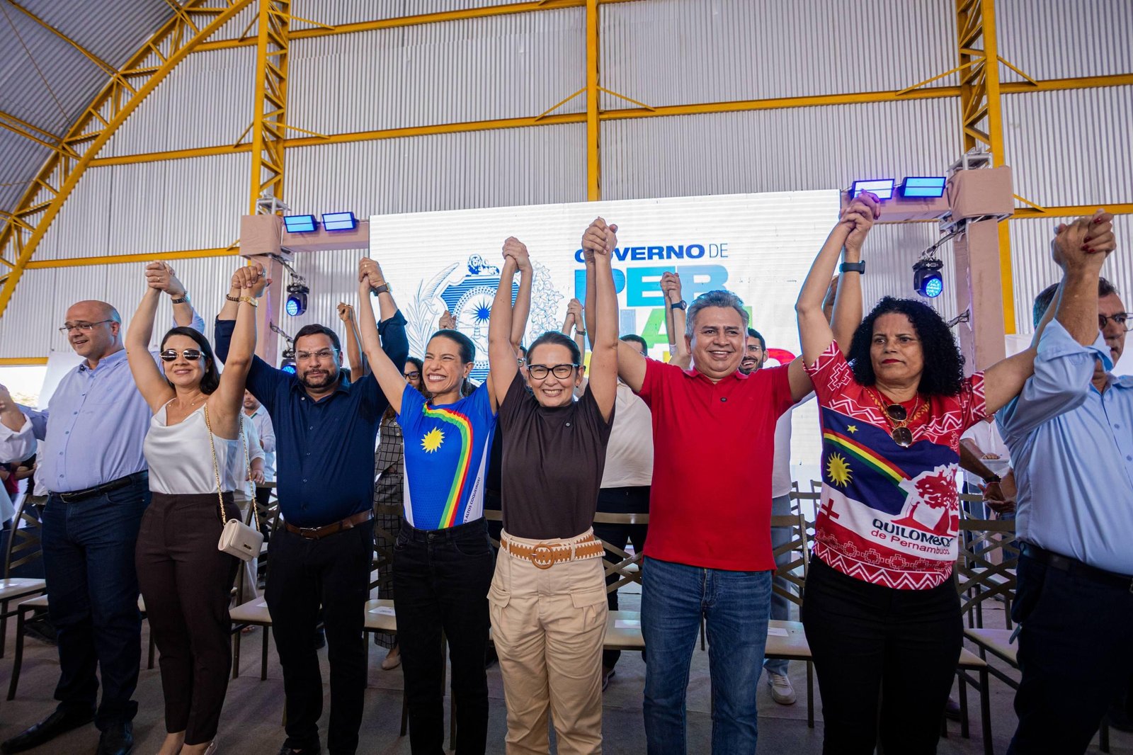 Deputada Débora Almeida acompanha governadora Raquel Lyra na retomada das obras da Cozinha Quilombola em Bom Conselho