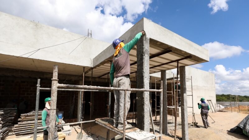 Pernambuco inicia 2026 com saldo positivo de empregos com destaque para construção civil