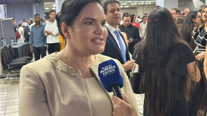 Michele Collins amplia articulações em Brasília mirando retorno à Câmara Federal