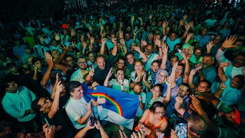 No Sertão do Pajeú, governadora Raquel Lyra inaugura novo trecho da PE-263, autoriza construção de creche e entrega dessalinizadores