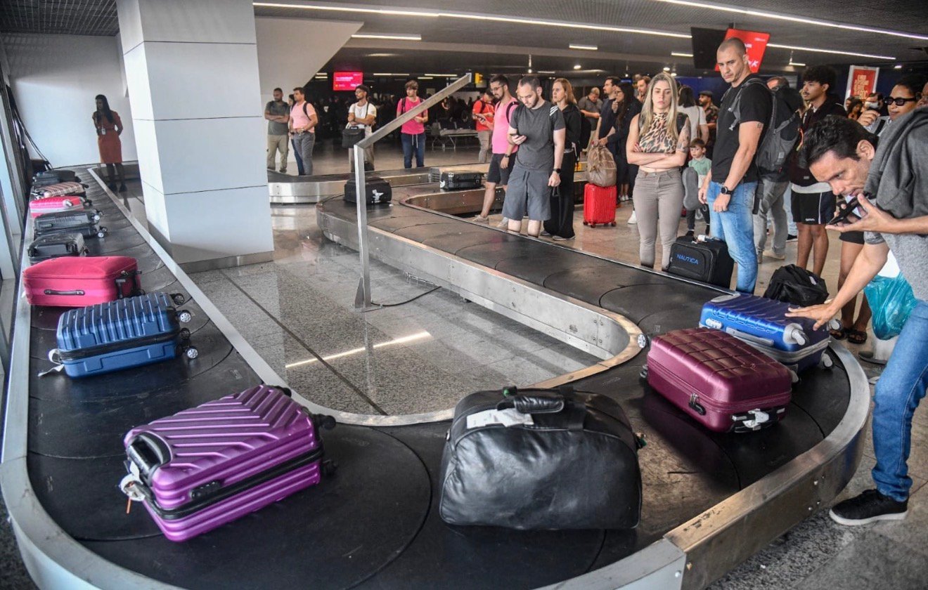 Aeroporto do Recife registra crescimento de 14,37% na movimentação de passageiros em fevereiro de 2026