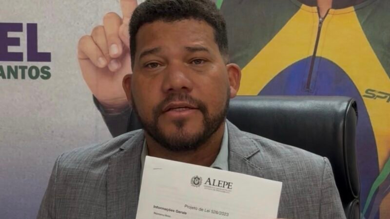 Abimael Santos se solidariza com vítimas de ataque em Barreiros e relembra projetos para a segurança escolar