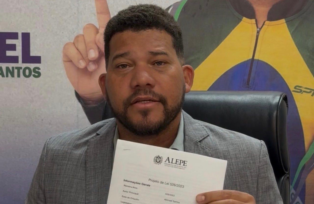 Abimael Santos se solidariza com vítimas de ataque em Barreiros e relembra projetos para a segurança escolar