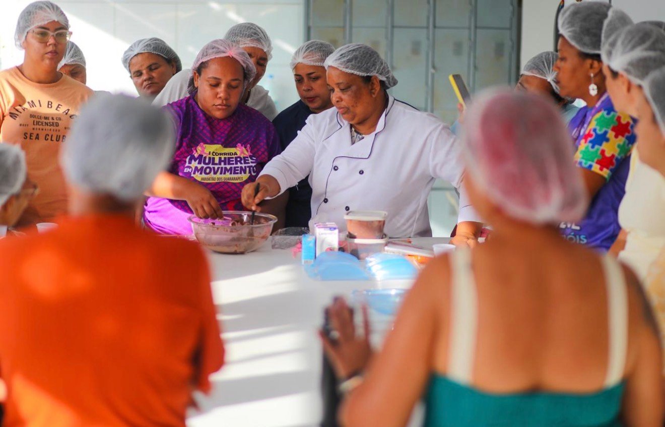 Mulheres jaboatonenses participam de capacitações profissionais gratuitas