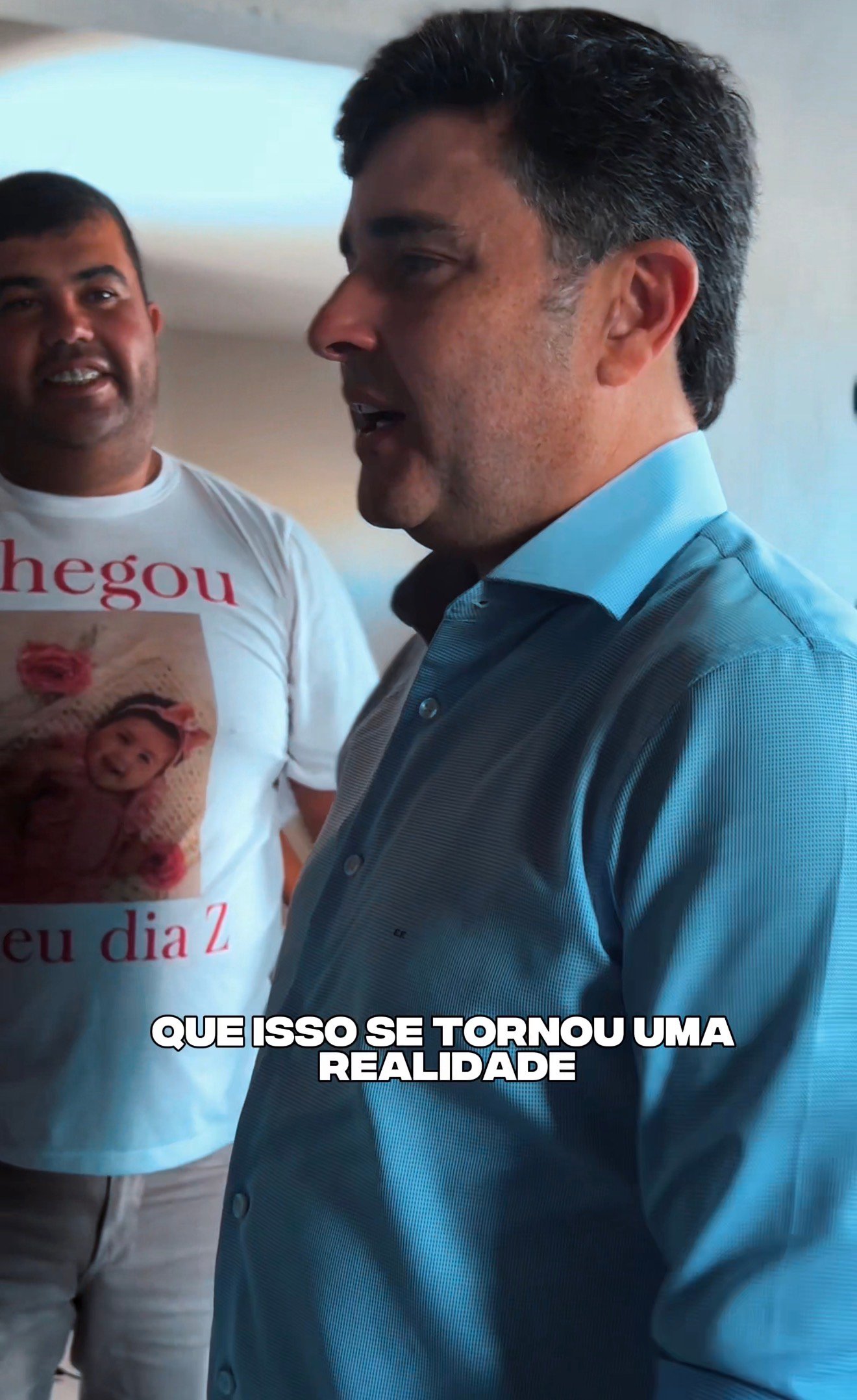 Eduardo da Fonte visita primeira criança do SUS a receber medicamento mais caro do mundo por compartilhamento de risco