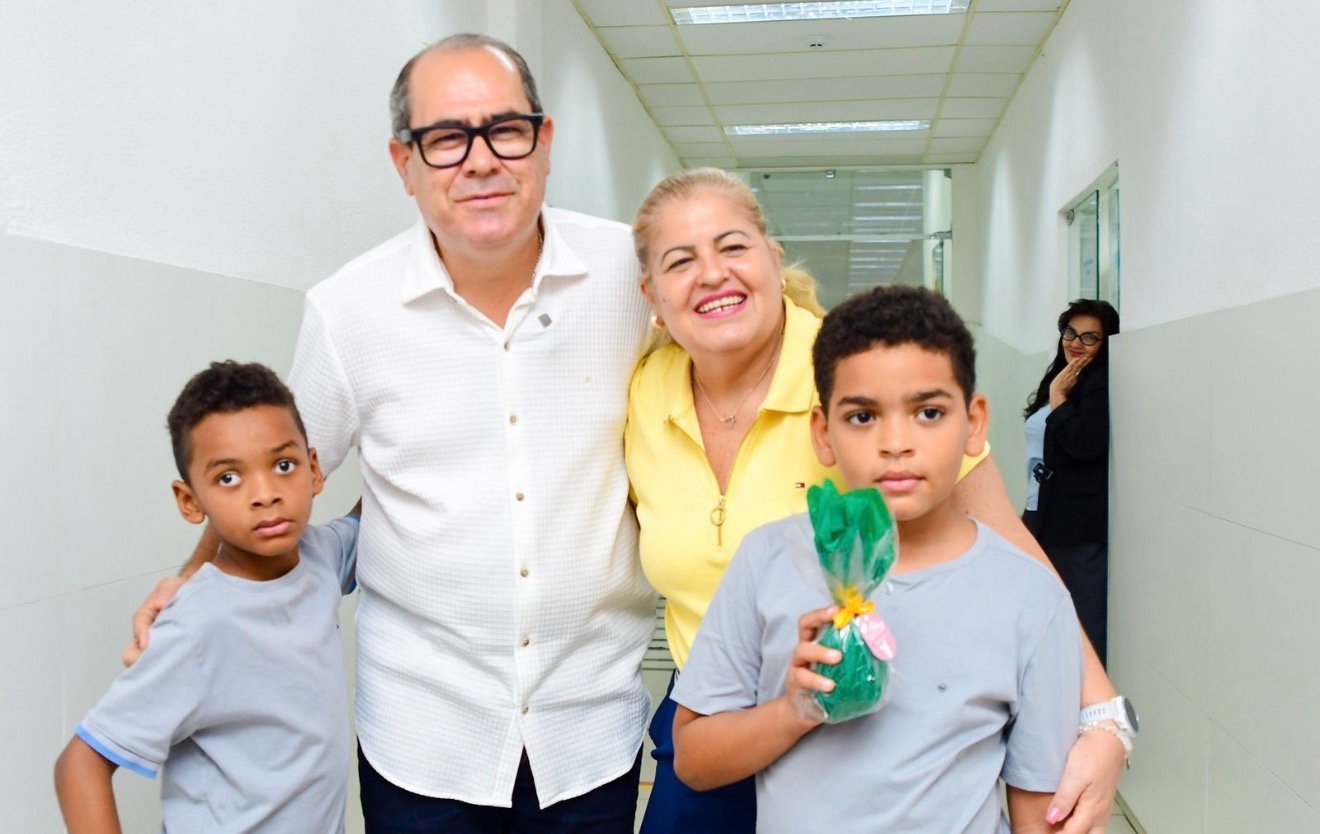 Páscoa Solidária leva acolhimento e alegria a crianças autistas do Jaboatão