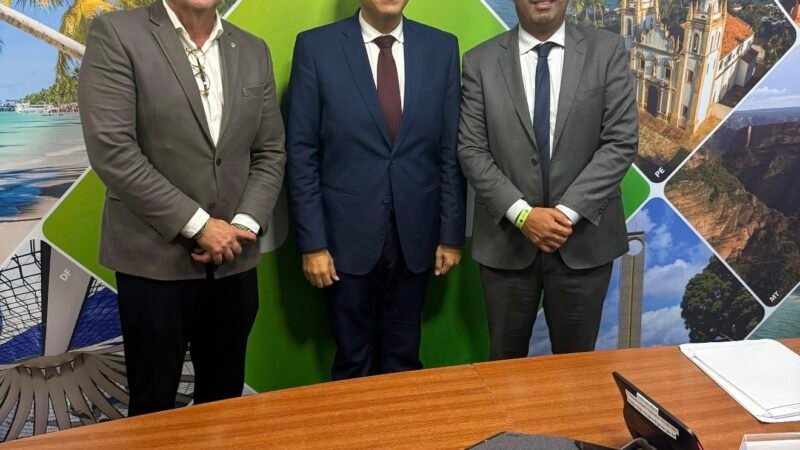 Prefeito de Vicência garante mais de R$ 2,4 milhões em recursos em Brasília