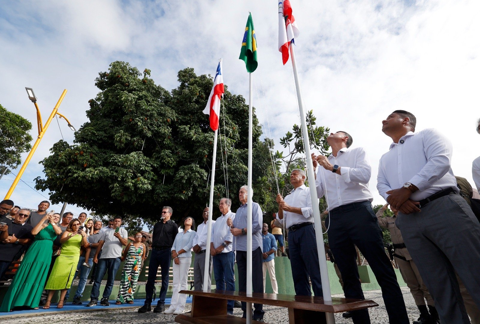 Jerônimo Rodrigues anuncia construção do novo hospital materno-infantil durante celebração dos 149 anos de Itaberaba