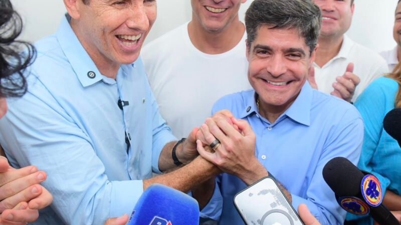 Em Jequié, ACM Neto oficializa convite a Zé Cocá para vice na disputa pelo Governo da Bahia