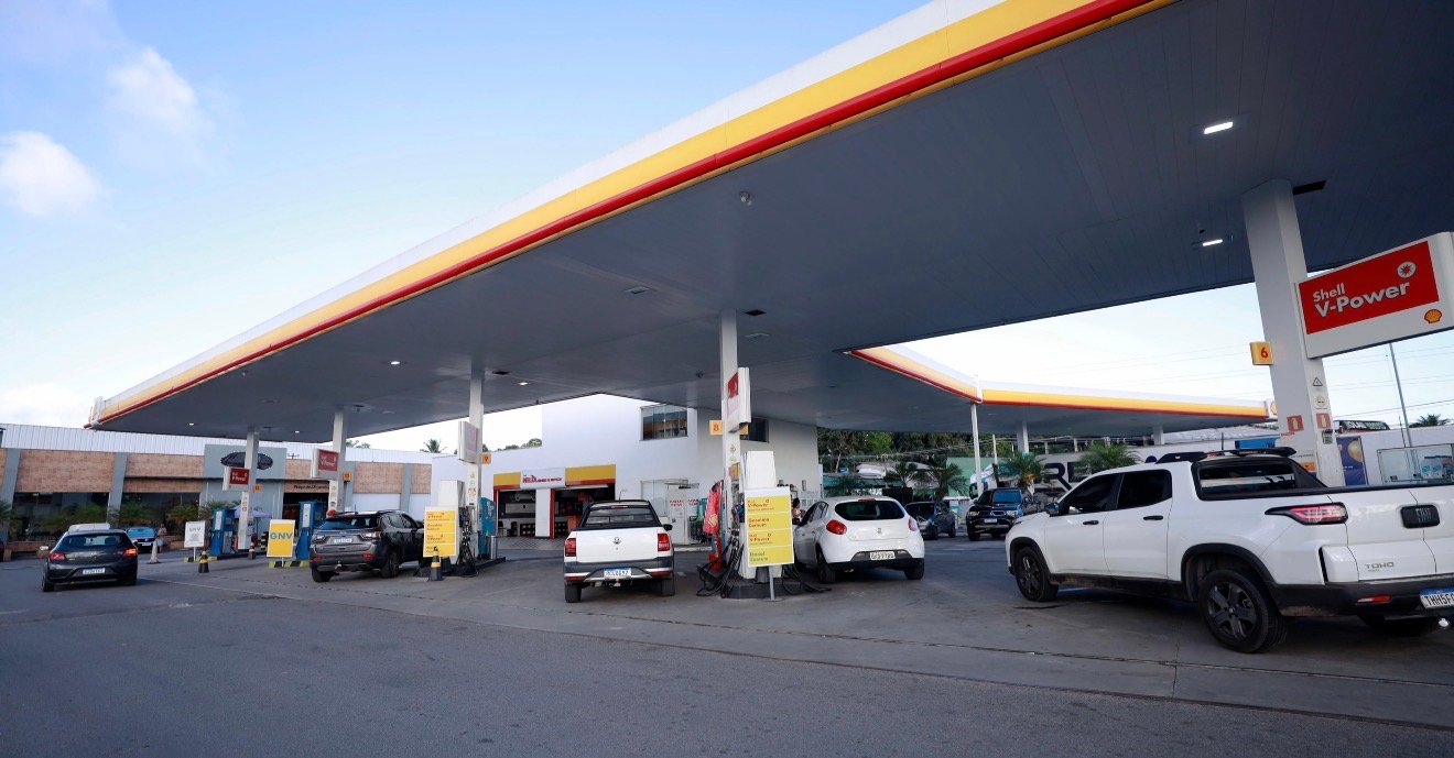 Governador Jerônimo Rodrigues anuncia medida para reduzir preço do diesel