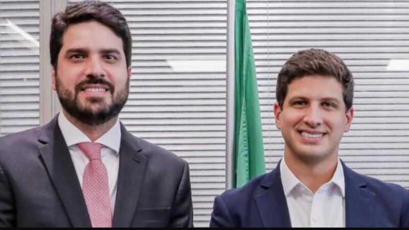 Deputada Débora Almeida Cobra Transparência em Concurso Público do Recife