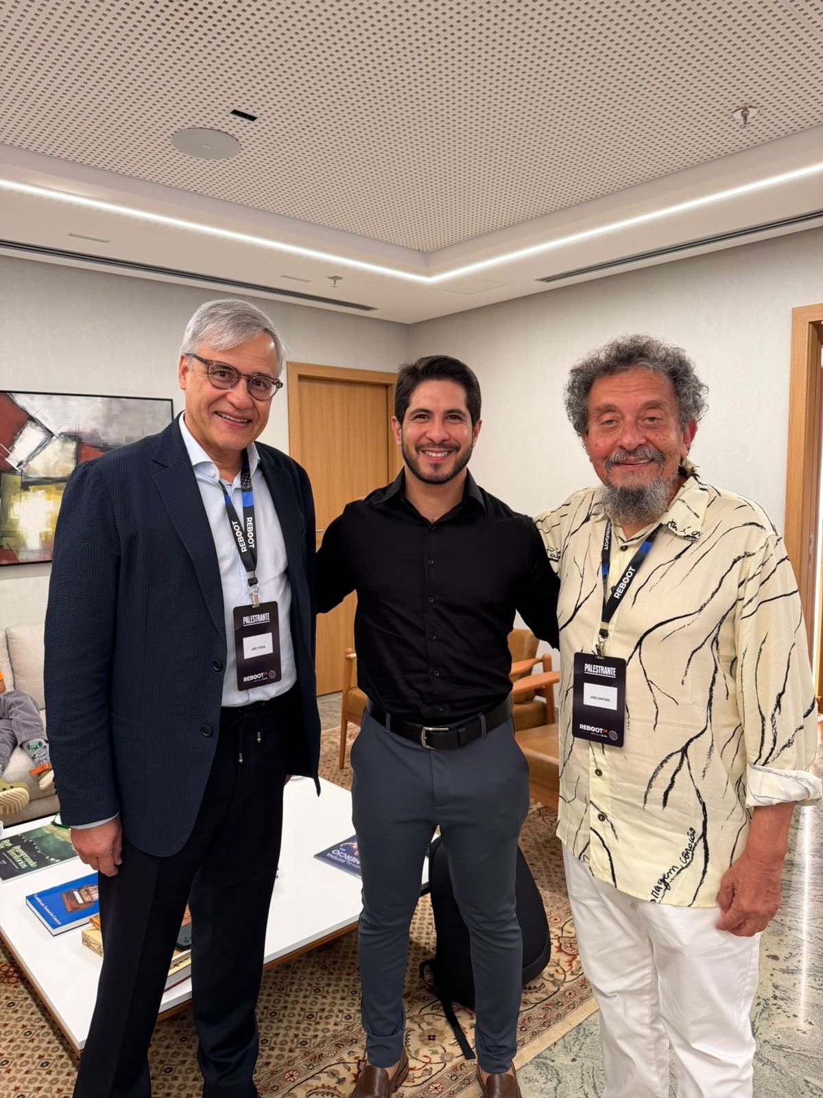 Elvis Amâncio apresenta um dos principais seminários de comunicação política do Brasil, o Reboot, em Brasília