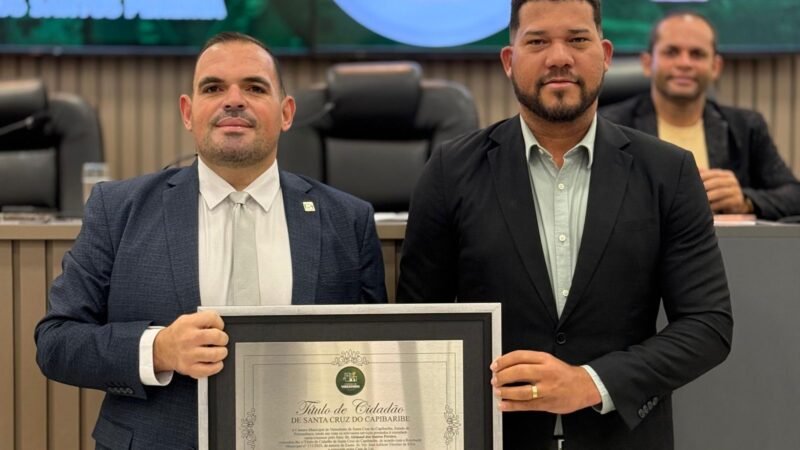 Deputado Abimael Santos recebe título de cidadão santa-cruzense