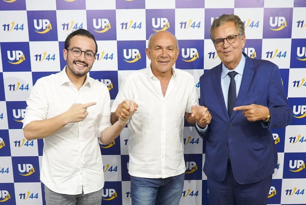 Eduardo Honório anuncia pré-candidatura a deputado federal com apoio de Antônio Moraes e Lula da Fonte