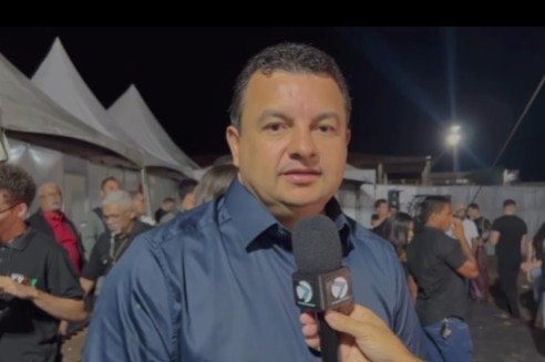 Itaíba celebra 64 anos com grande festa, entregas históricas e multidão em noite de encerramento